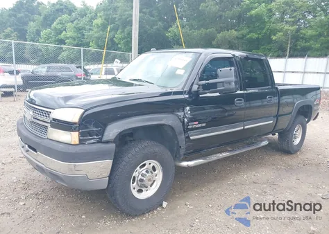 2005 Chevrolet Silverado K2500 Heavy Duty z USA, uszkodzony, nr VIN 1GCHK23245F912706